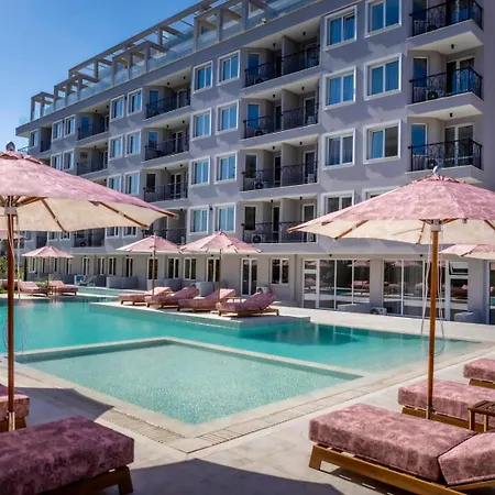J'adore Secret Garden Residential Complex Σάνι Μπιτς