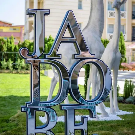 Διαμέρισμα J'adore Secret Garden Residential Complex